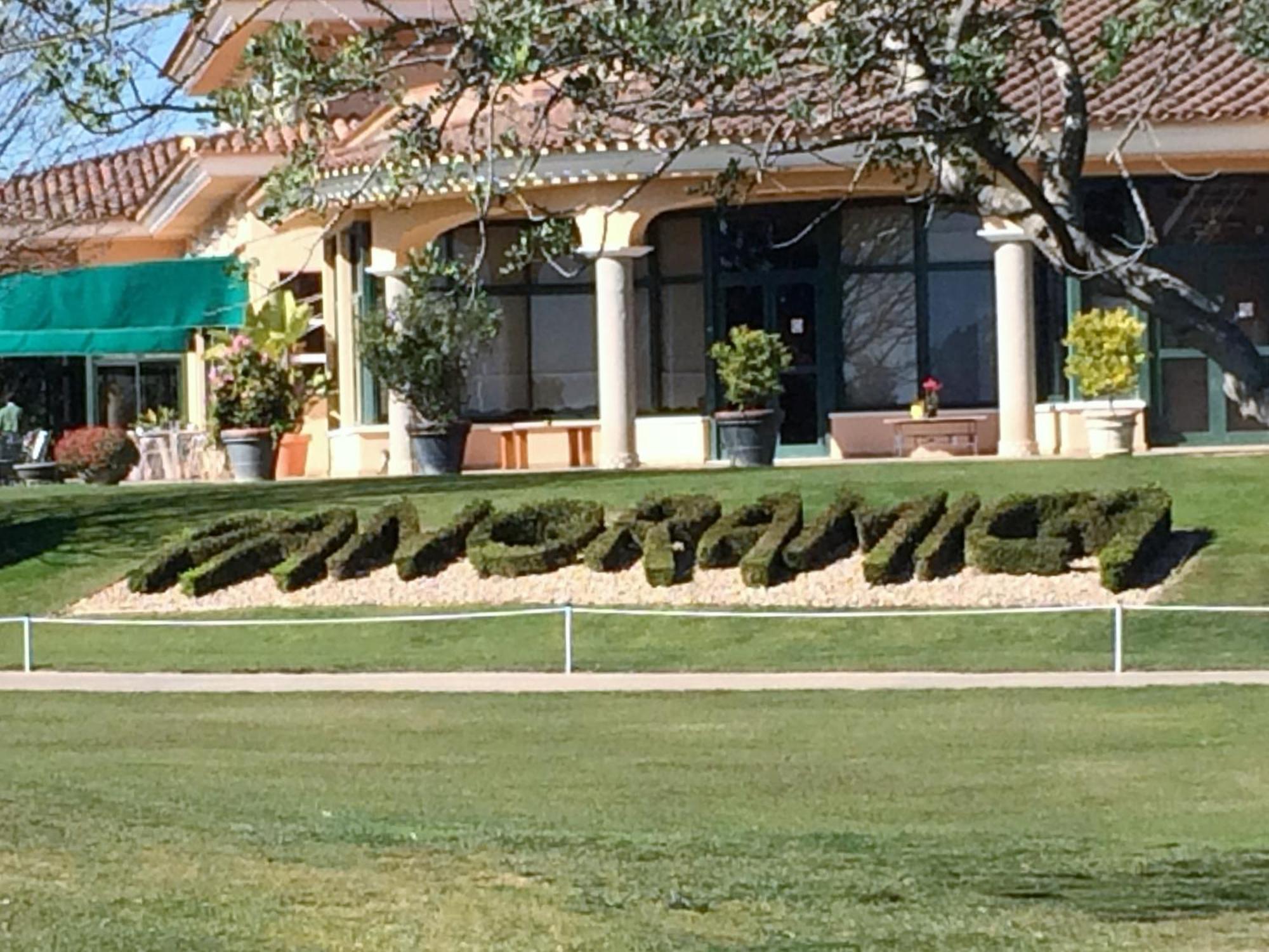 Piso De Lujo - Descansar Y Trabajar En Golf Panoramica 4 Pers - Internet Fibra Gratis Appartamento *